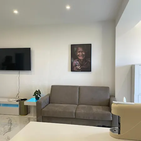 Apartment Dana *