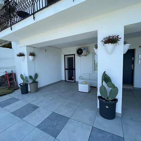 Apartment Dana